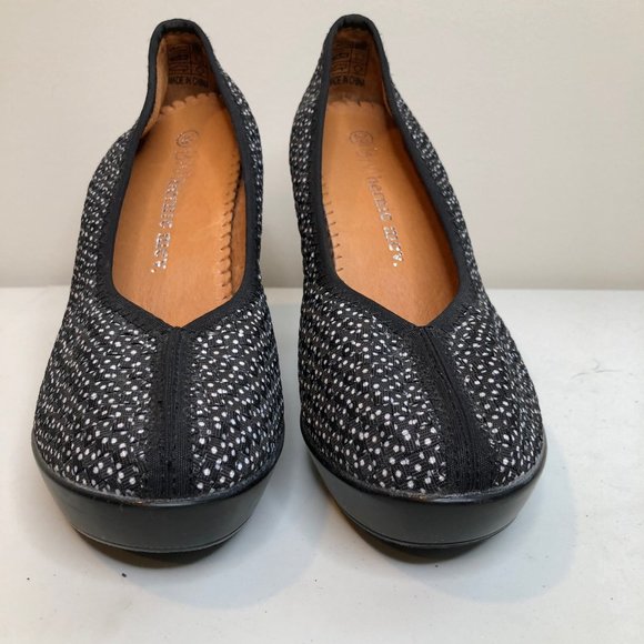 Bernie Mev Legend Classic Pumps High Heels Black White Dot Comfort Fabric 39 - Picture 3 of 7